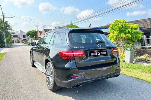 Second hand 2016 Mercedes Benz GLC-Class 250 4Matic AMG Line 